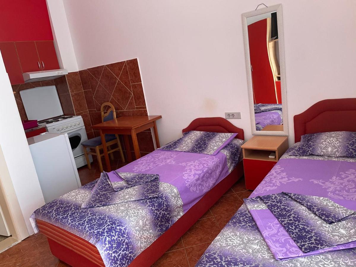 Apartments Zevs Будва Экстерьер фото