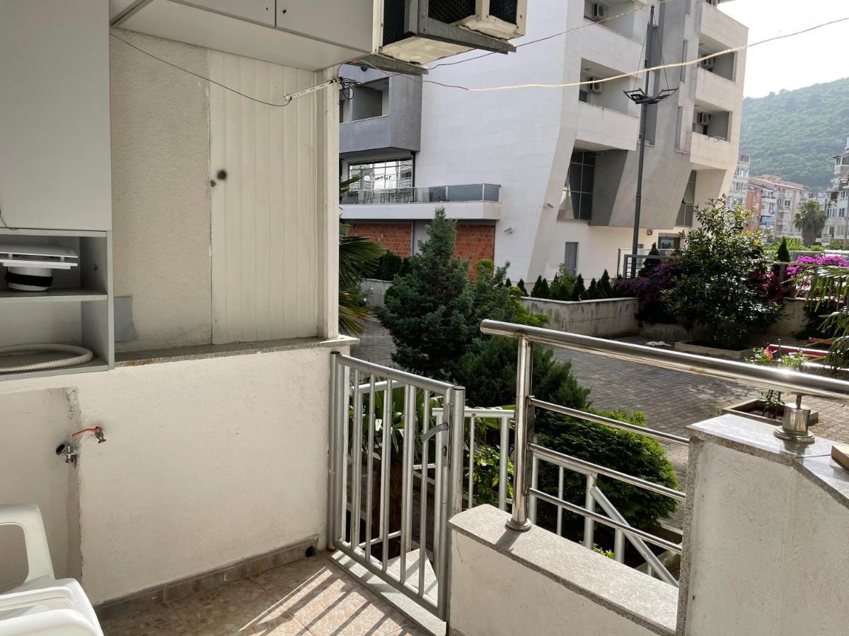 Apartments Zevs Будва Экстерьер фото
